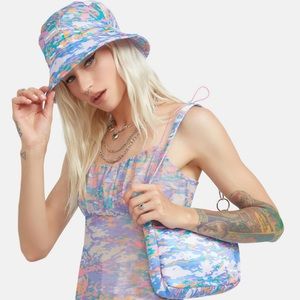 Local Heroes Shoulder Bag + Bucket Hat Set